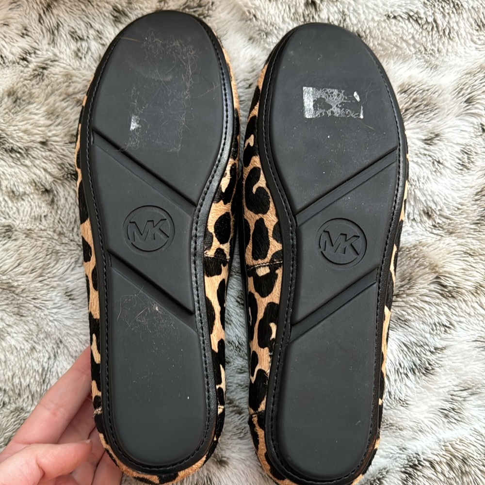 Michael Kors Juliette Moccasins - Picture 2 of 6